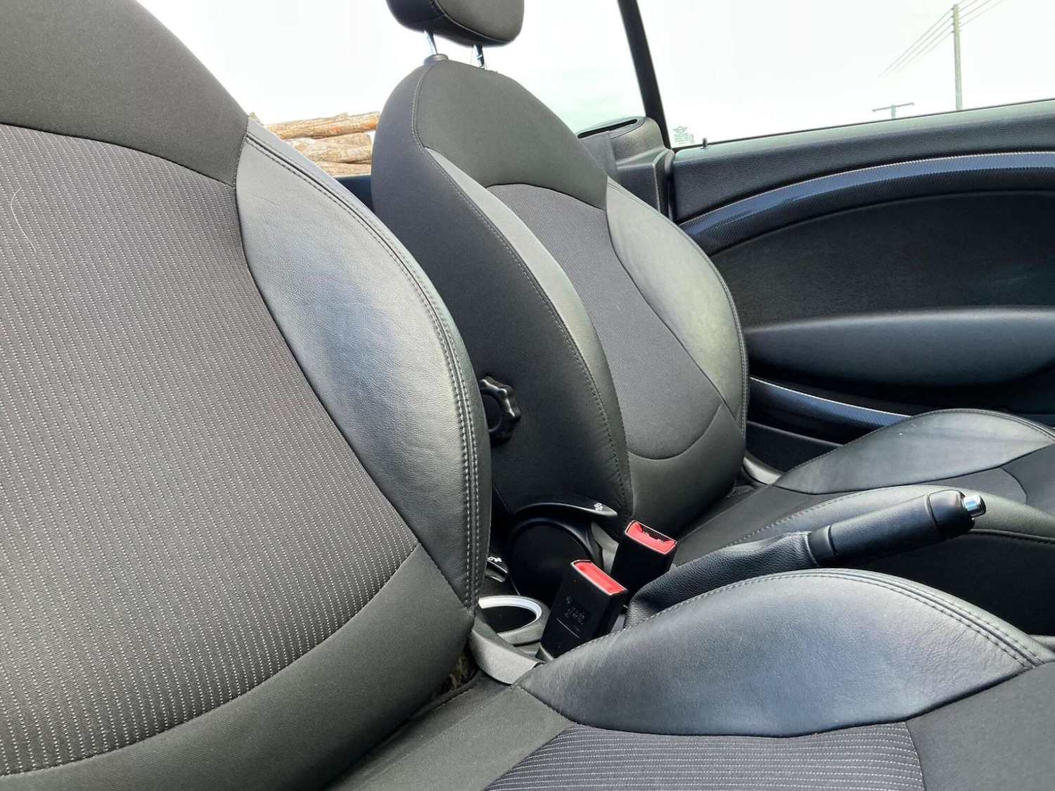 Used MINI Convertible 2015 for sale - 76858850: Photo 39