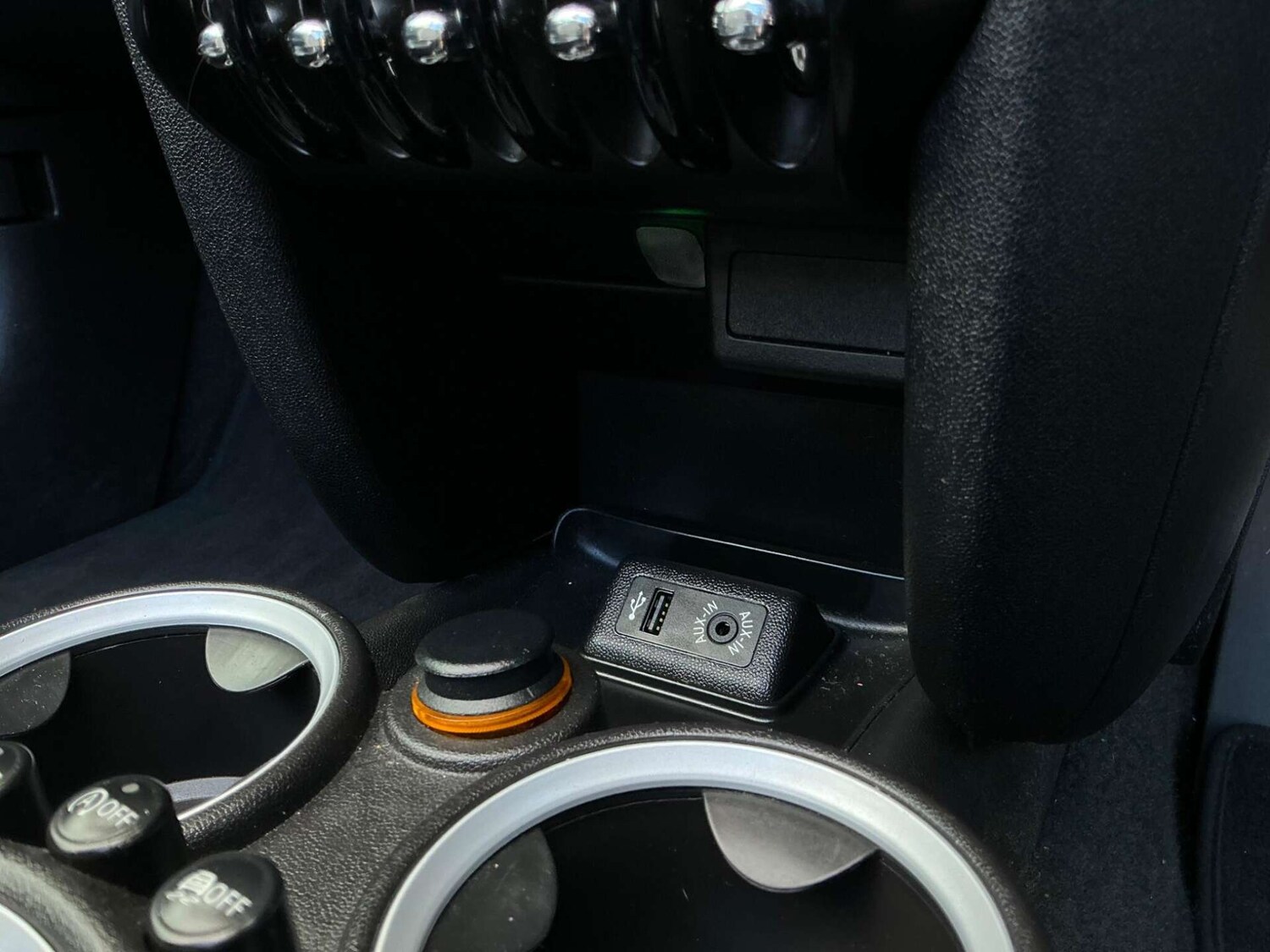 Used MINI Convertible 2015 for sale - 76858850: Photo 50