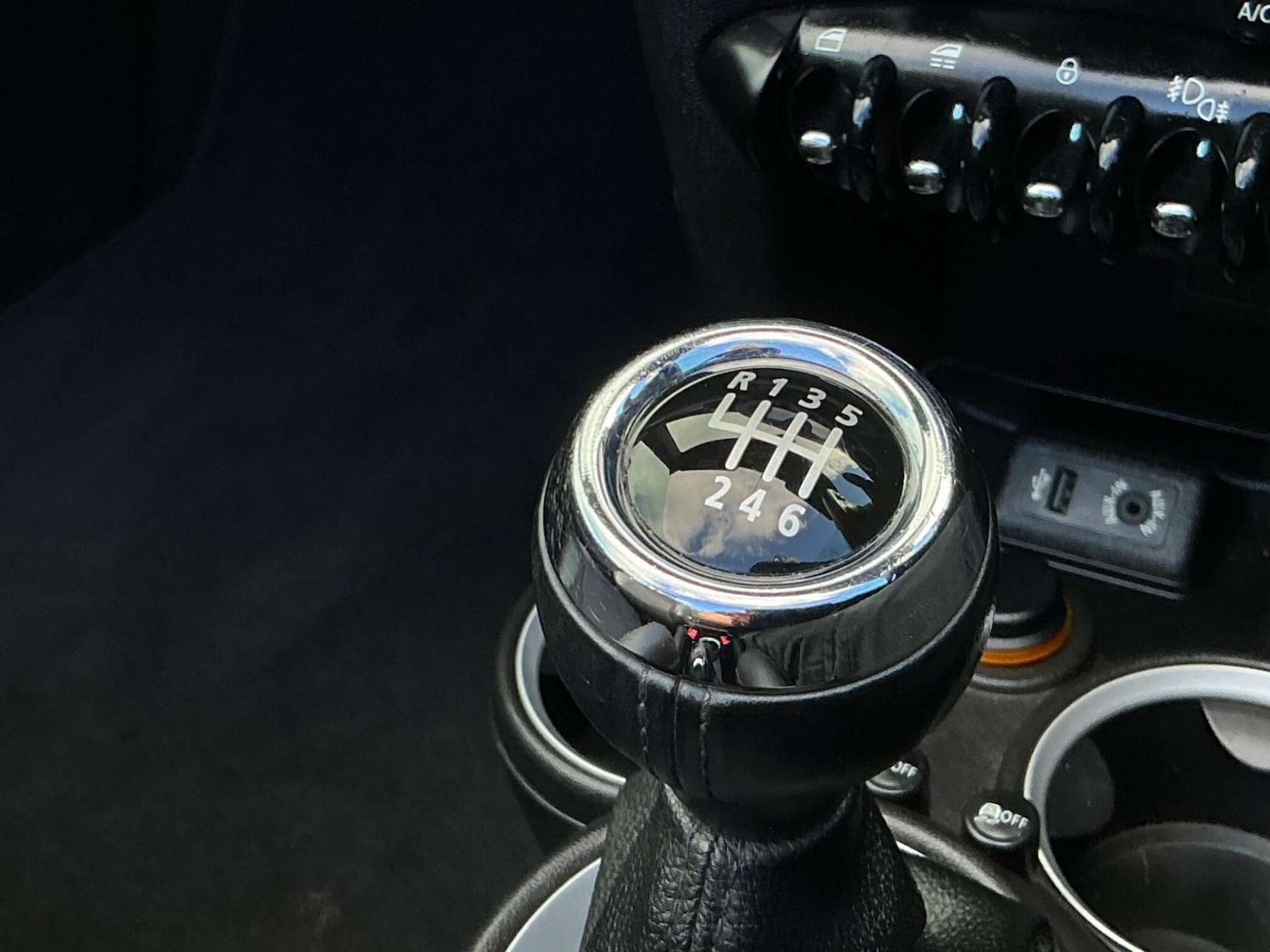 Used MINI Convertible 2015 for sale - 76858850: Photo 51