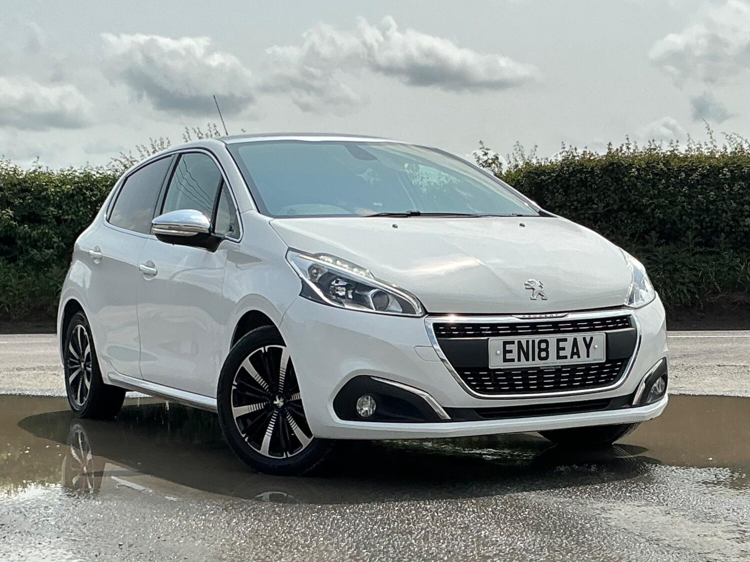Used Peugeot 208 2018 for sale - 76189738: Photo 13