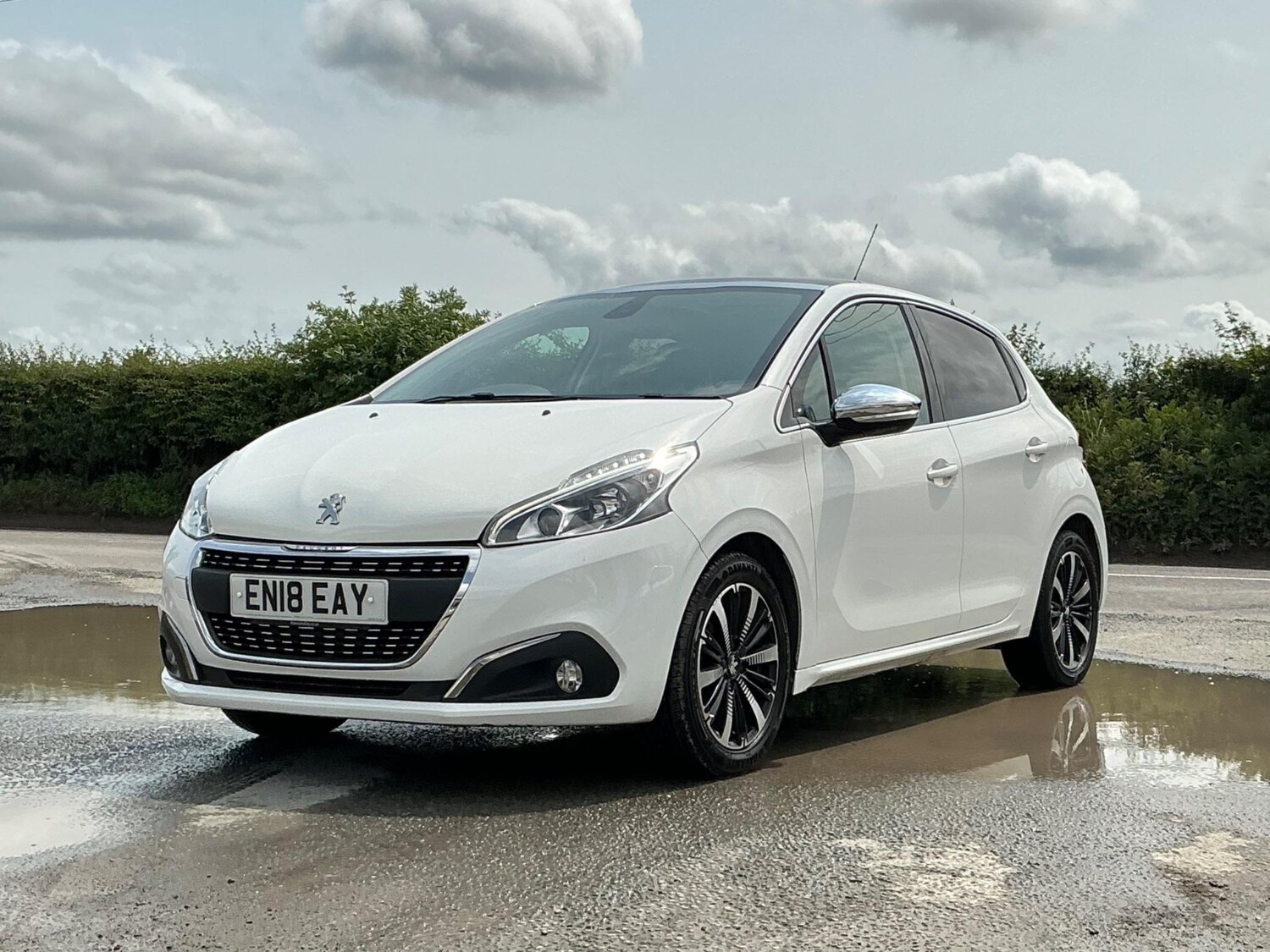 Used Peugeot 208 2018 for sale - 76189738: Photo 19