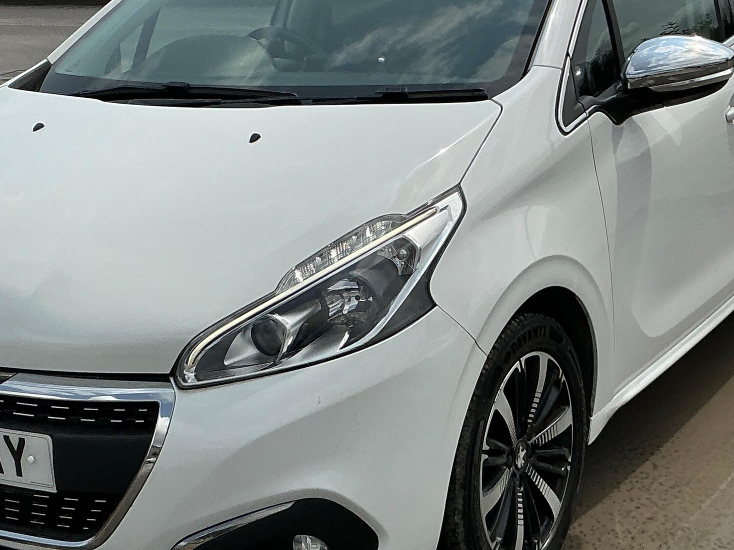 Used Peugeot 208 2018 for sale - 76189738: Photo 24