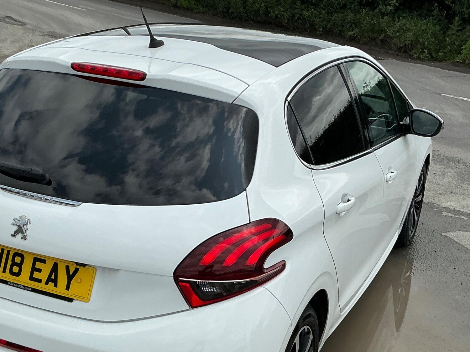 Used Peugeot 208 2018 for sale - 76189738: Photo 28