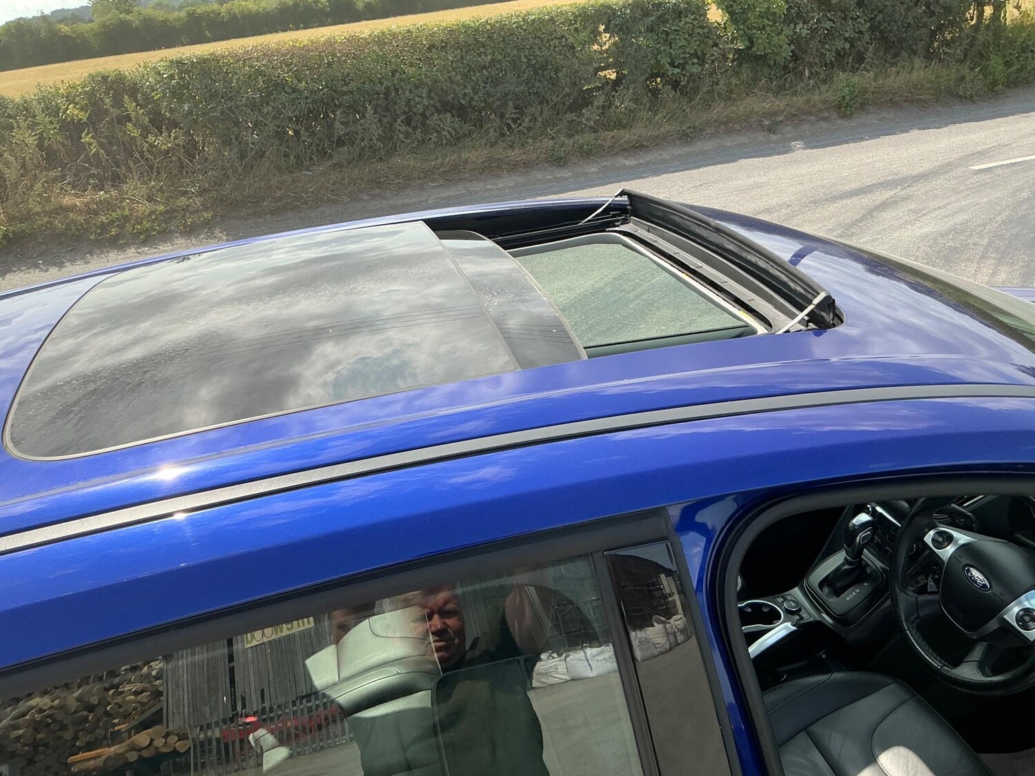 Vehicle 29