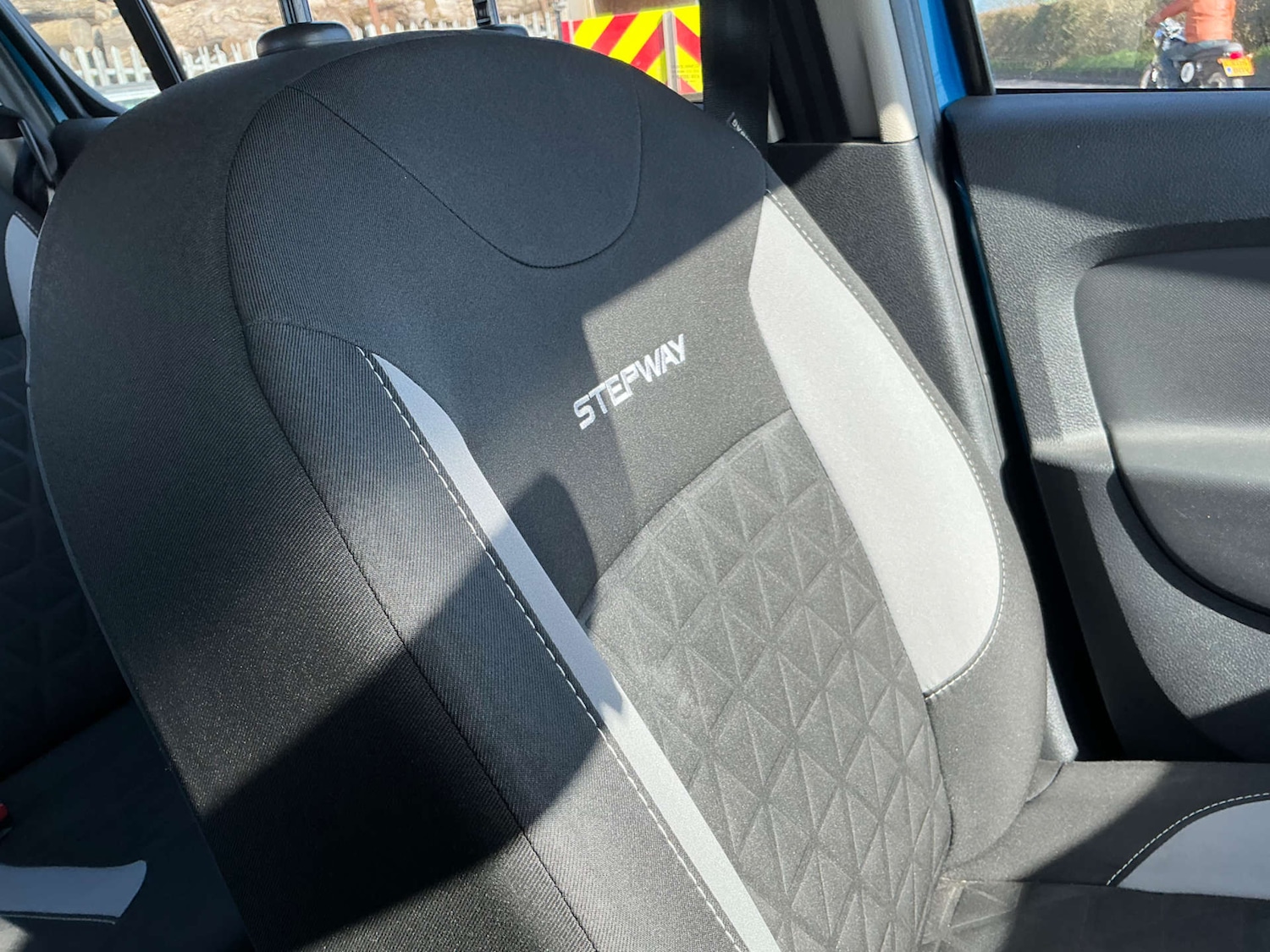 Used Dacia Sandero Stepway 2014 for sale - 77931921: Photo 54