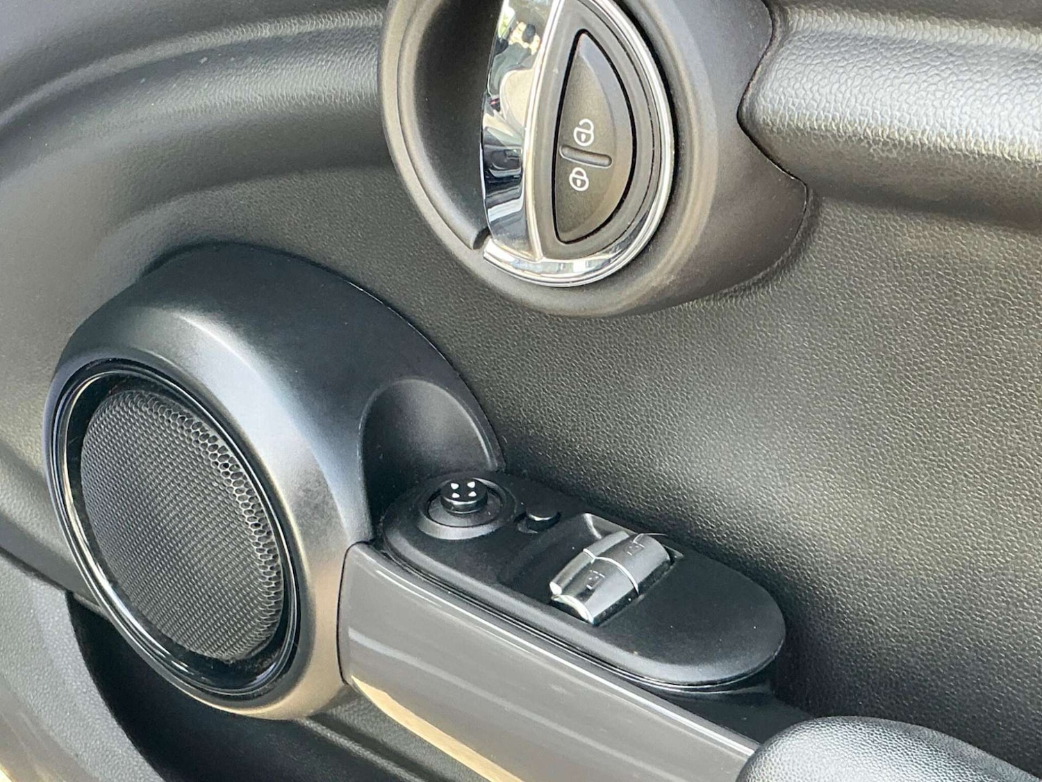 Used MINI Hatch 2016 for sale - 76858865: Photo 33