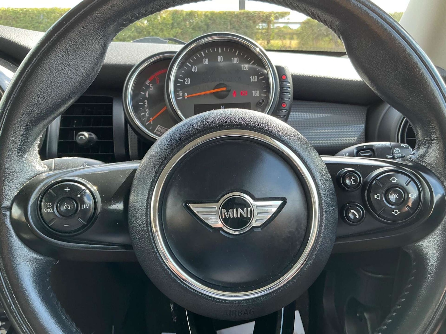 Used MINI Hatch 2016 for sale - 76858865: Photo 41