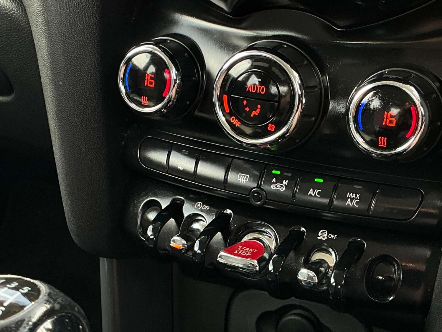 Used MINI Hatch 2016 for sale - 76858865: Photo 45