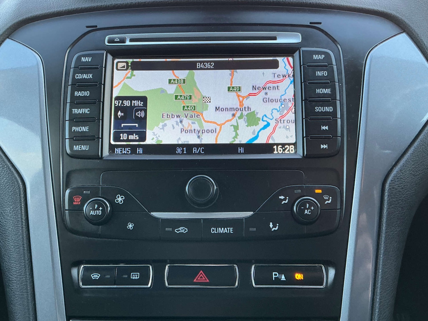 Used Ford Mondeo 2014 for sale - 77523261: Photo 17