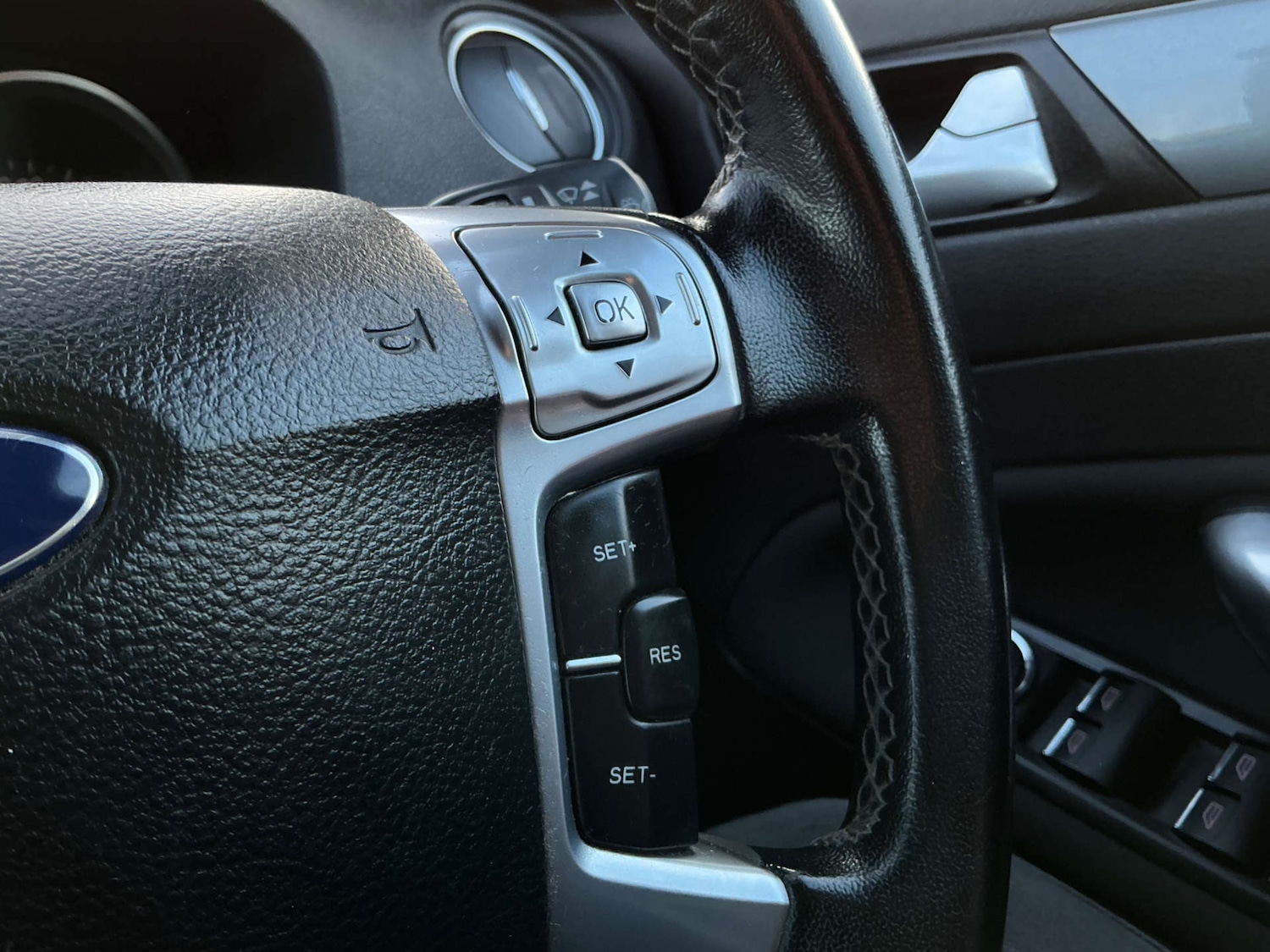 Used Ford Mondeo 2014 for sale - 77523261: Photo 25