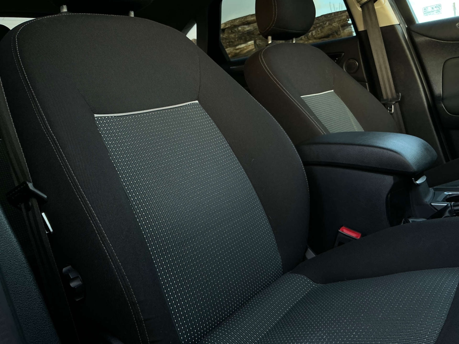 Used Ford Mondeo 2014 for sale - 77523261: Photo 35