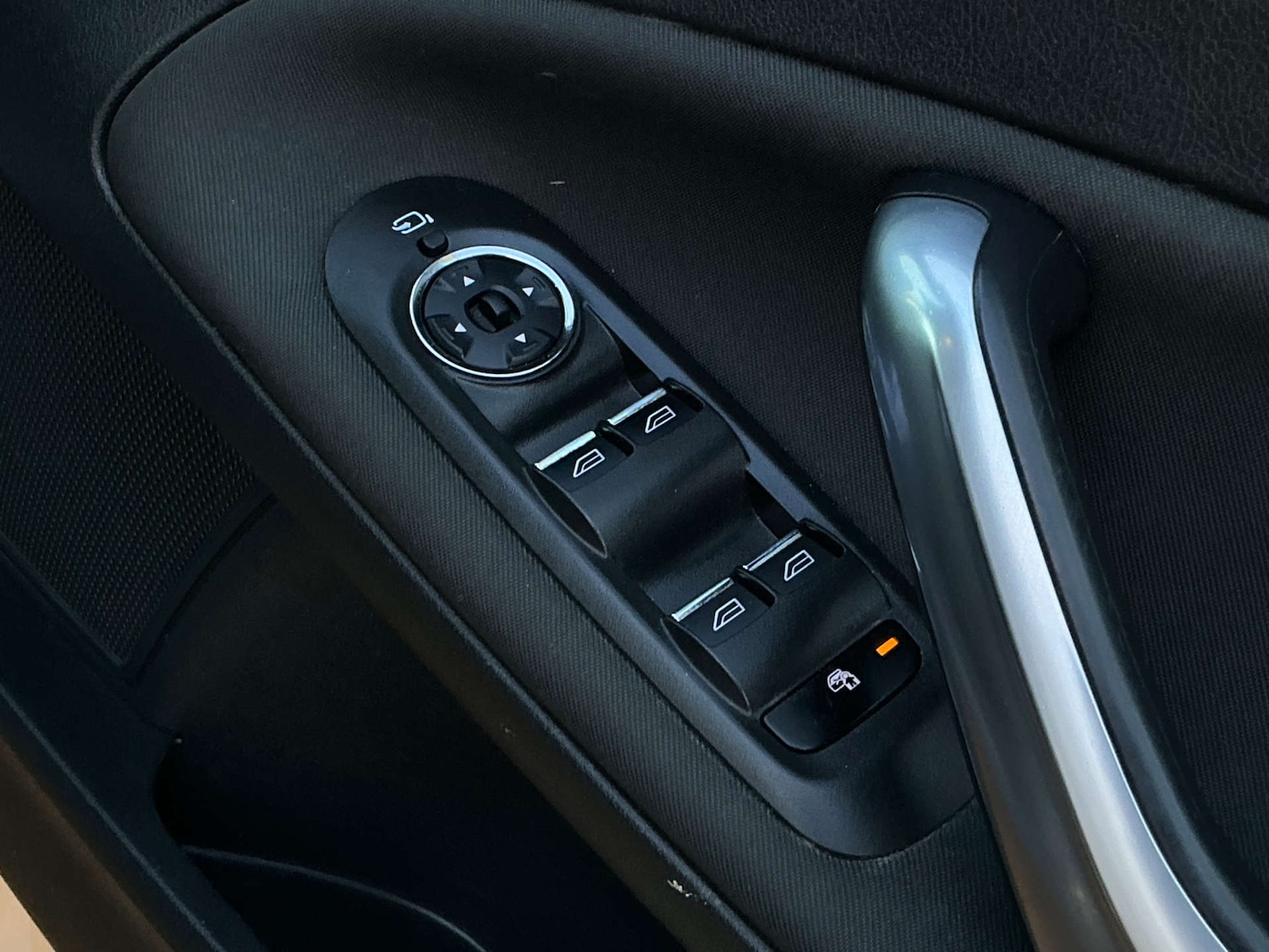 Used Ford Mondeo 2014 for sale - 77523261: Photo 36