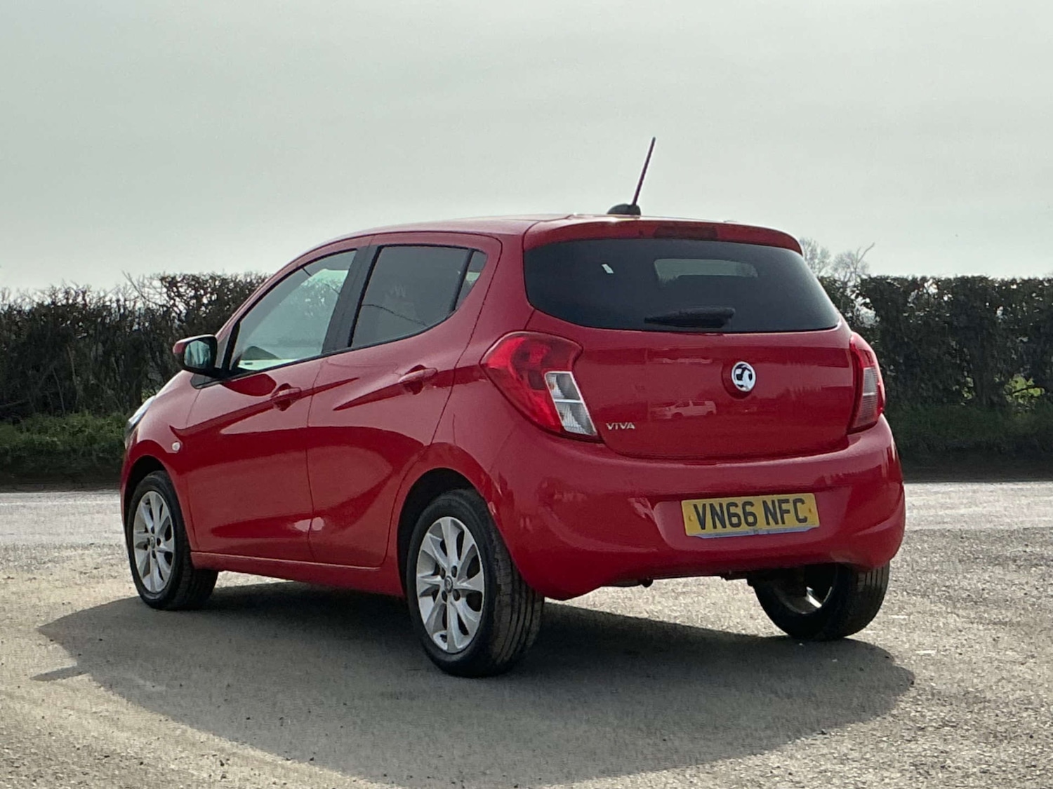 Used Vauxhall Viva 2016 for sale - 77964826: Photo 3
