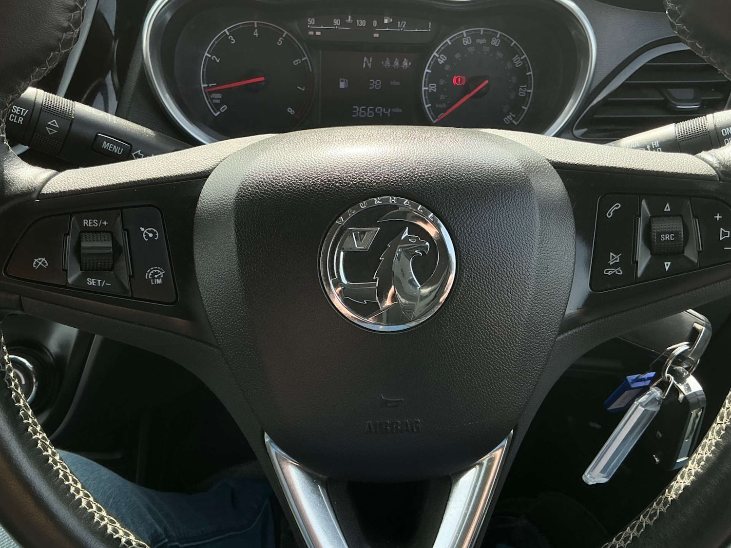 Used Vauxhall Viva 2016 for sale - 77964826: Photo 43