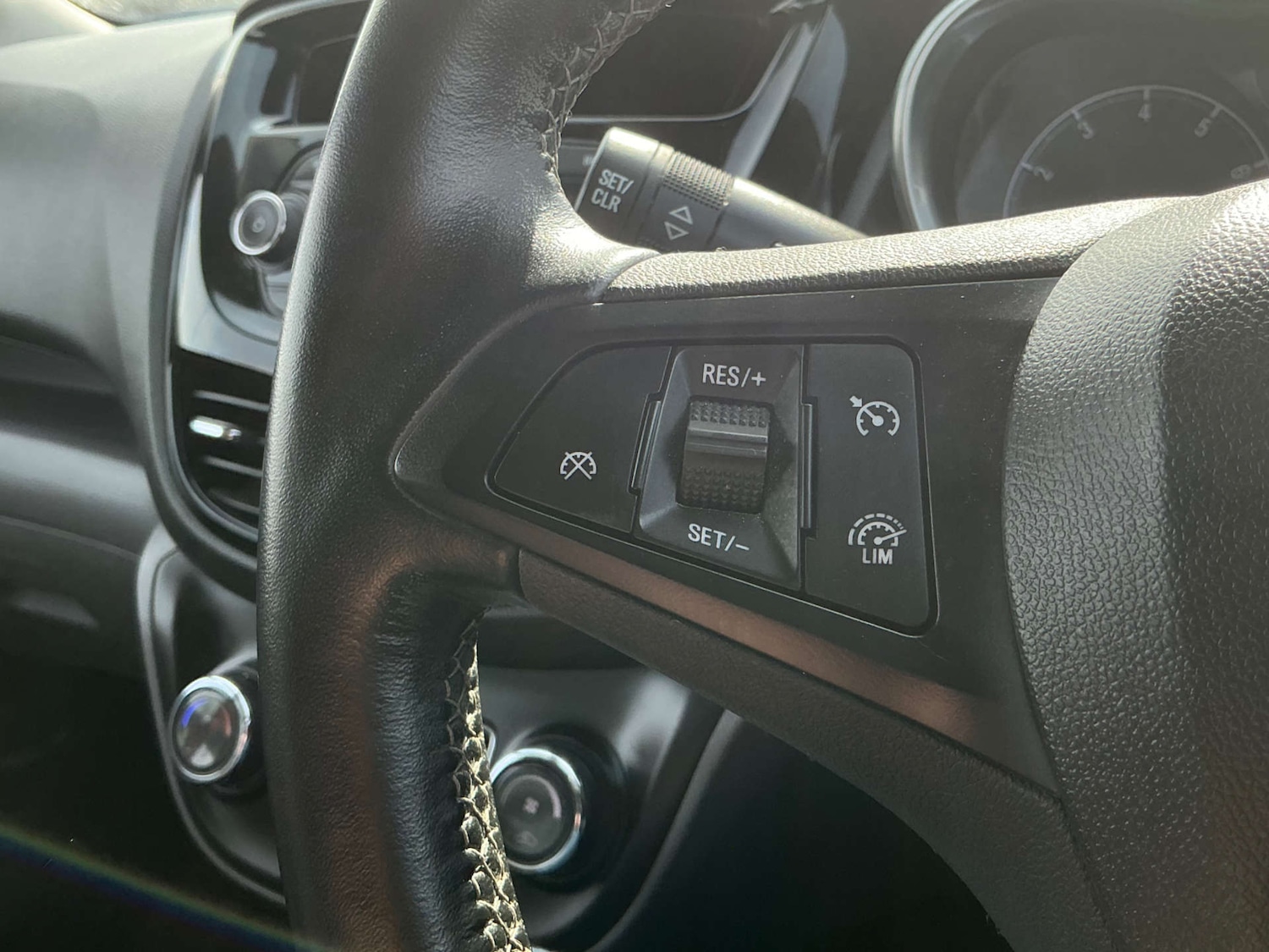 Used Vauxhall Viva 2016 for sale - 77964826: Photo 46