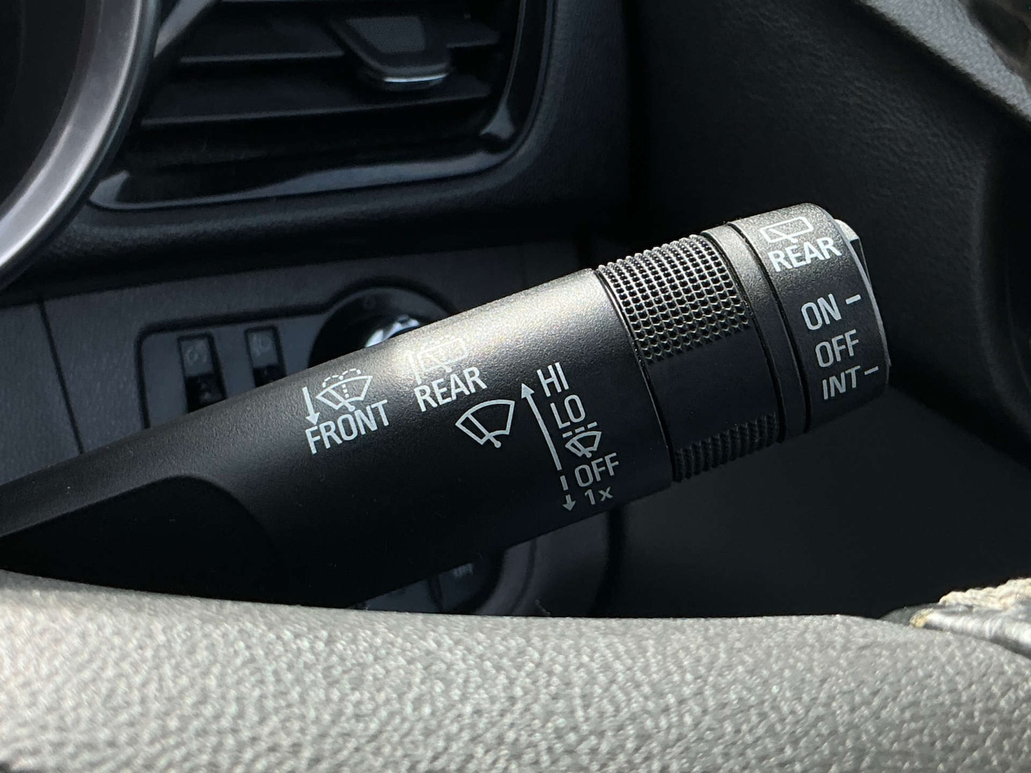 Used Vauxhall Viva 2016 for sale - 77964826: Photo 48