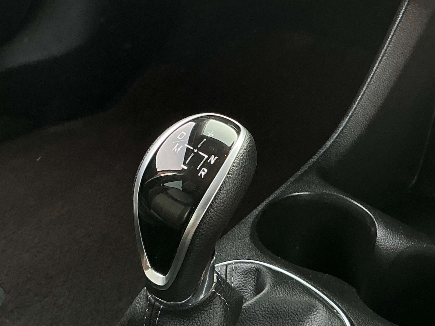 Used Vauxhall Viva 2016 for sale - 77964826: Photo 6