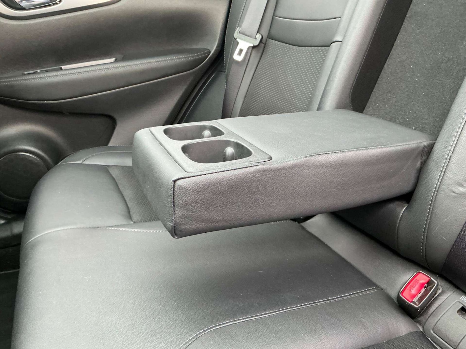 Used Nissan Qashqai 2018 for sale - 76858861: Photo 38