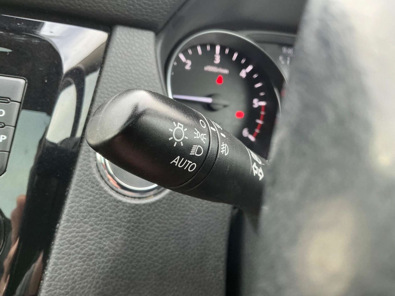 Used Nissan Qashqai 2018 for sale - 76858861: Photo 51