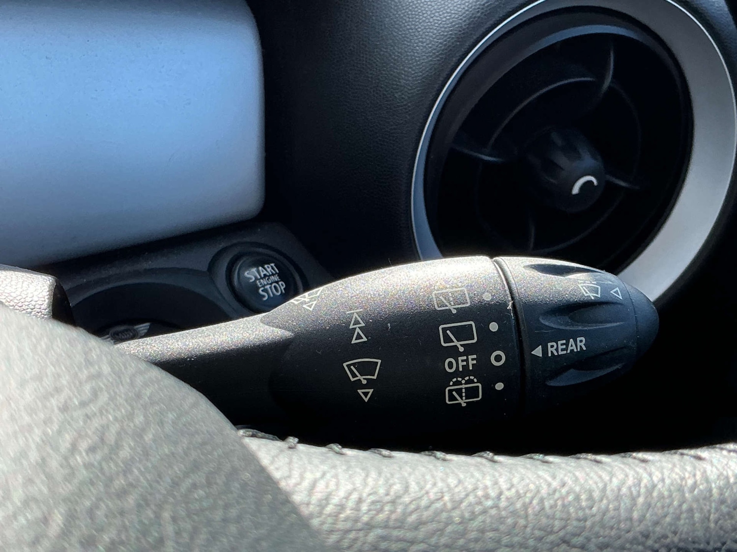 Used MINI Hatch 2011 for sale - 77845653: Photo 38