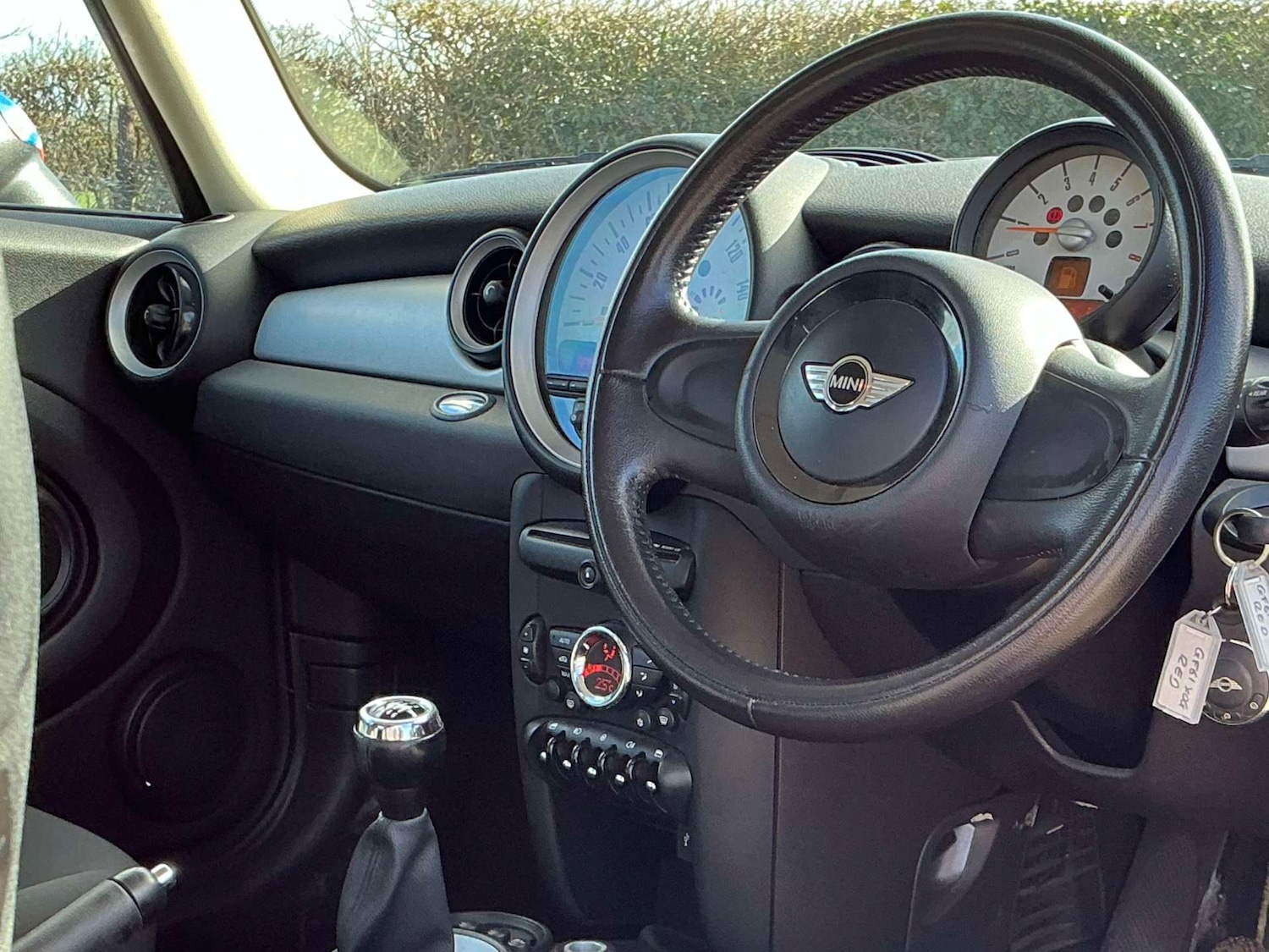 Used MINI Hatch 2011 for sale - 77845653: Photo 4