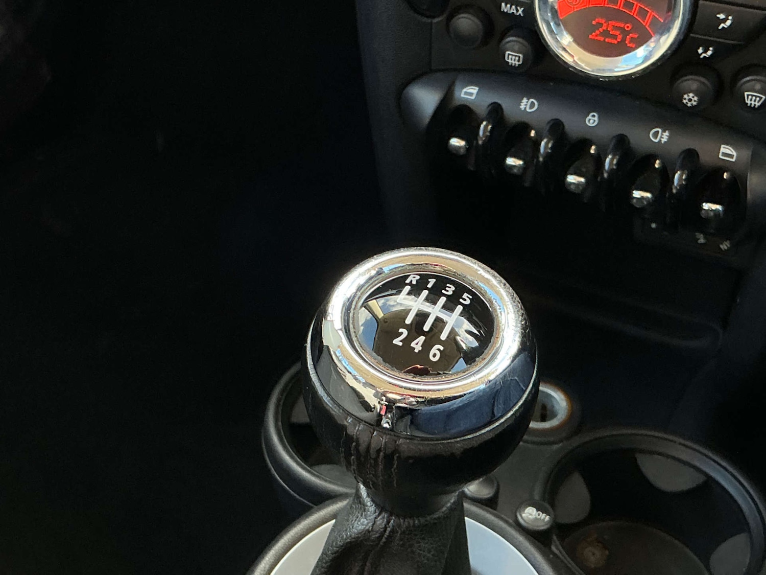 Used MINI Hatch 2011 for sale - 77845653: Photo 42