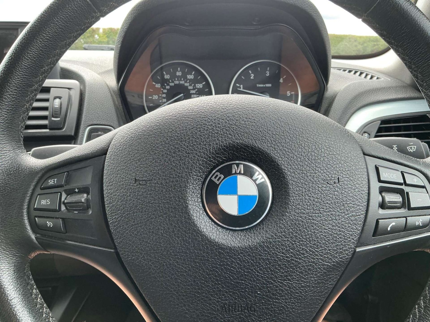 Used BMW 1 Series 2014 for sale - 76858877: Photo 44