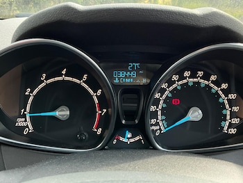 Used Ford Fiesta 2014 for sale - 75589813: Photo