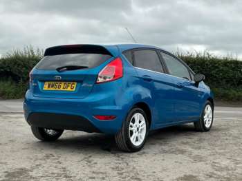 Used Ford Fiesta 2016 for sale - 74920804: Photo