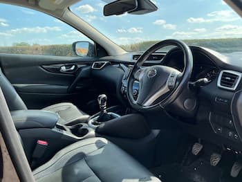 Used Nissan Qashqai 2015 for sale - 79631680: Photo