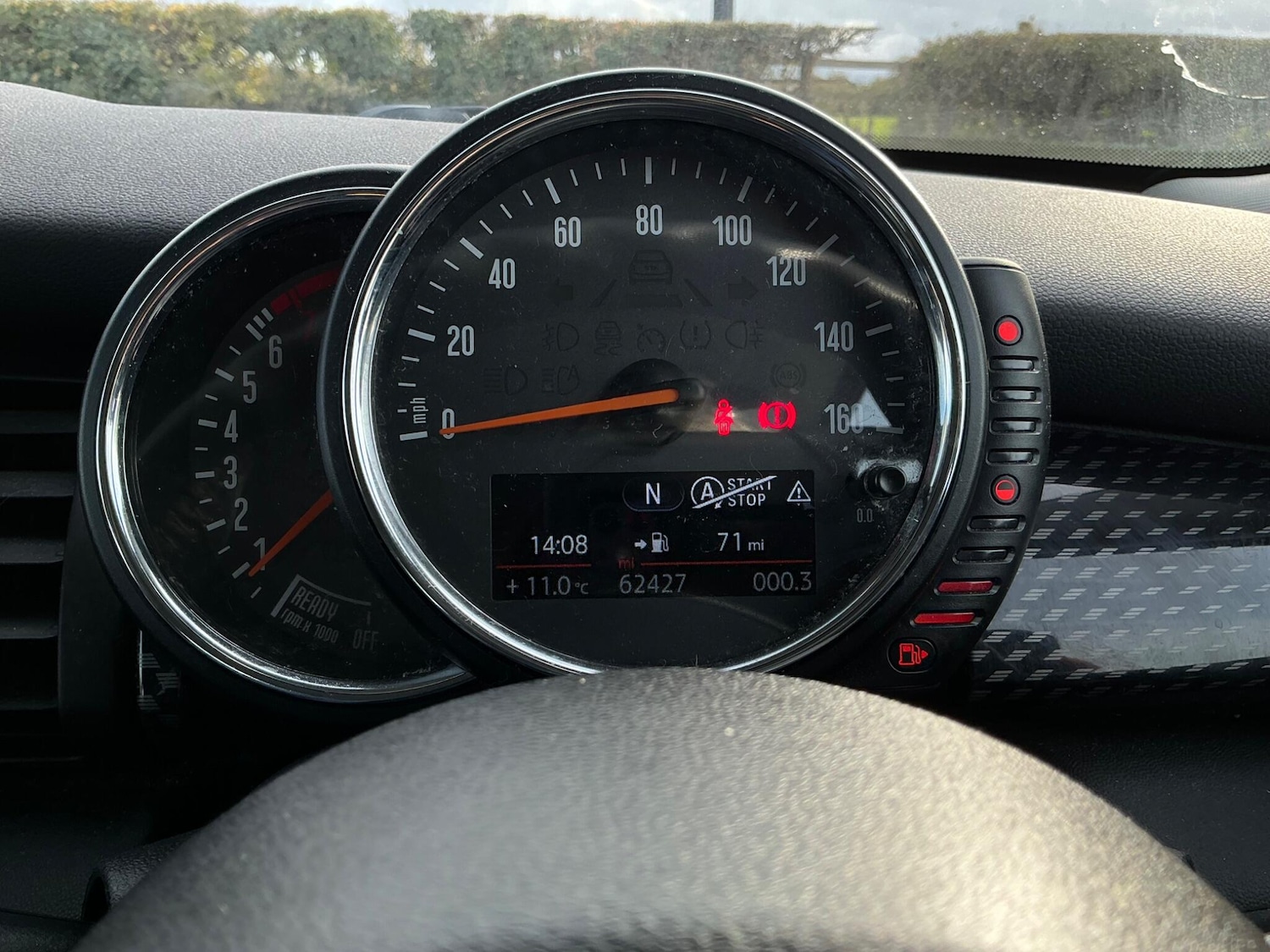 Used MINI Hatch 2014 for sale - 76408408: Photo 2