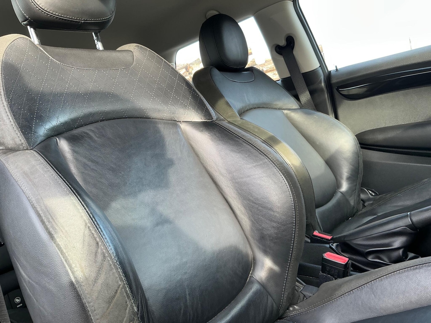 Used MINI Hatch 2014 for sale - 76408408: Photo 30