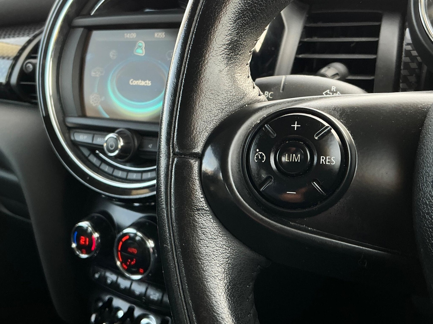 Used MINI Hatch 2014 for sale - 76408408: Photo 41