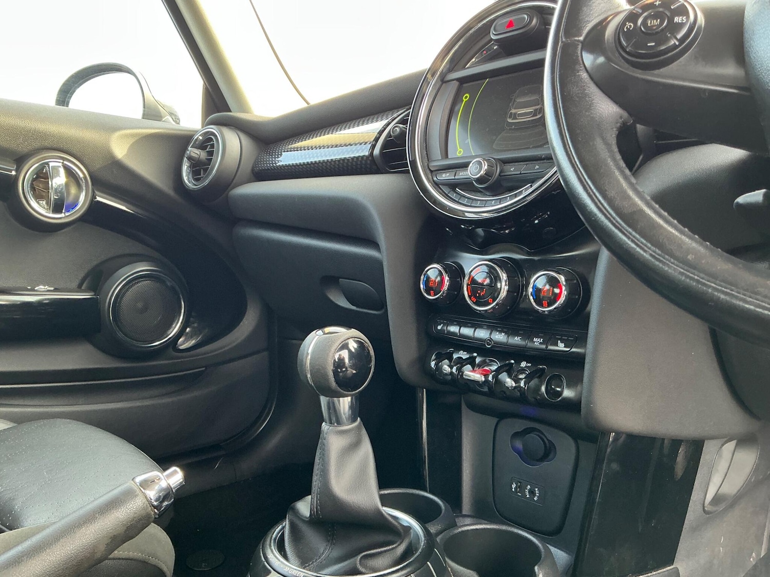 Used MINI Hatch 2014 for sale - 76408408: Photo 5