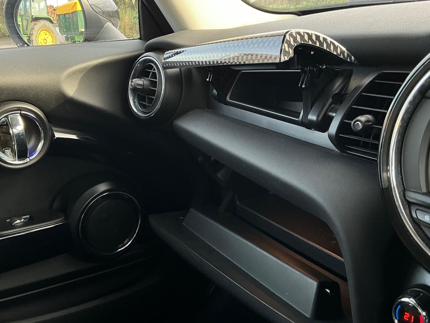 Used MINI Hatch 2014 for sale - 76408408: Photo 53