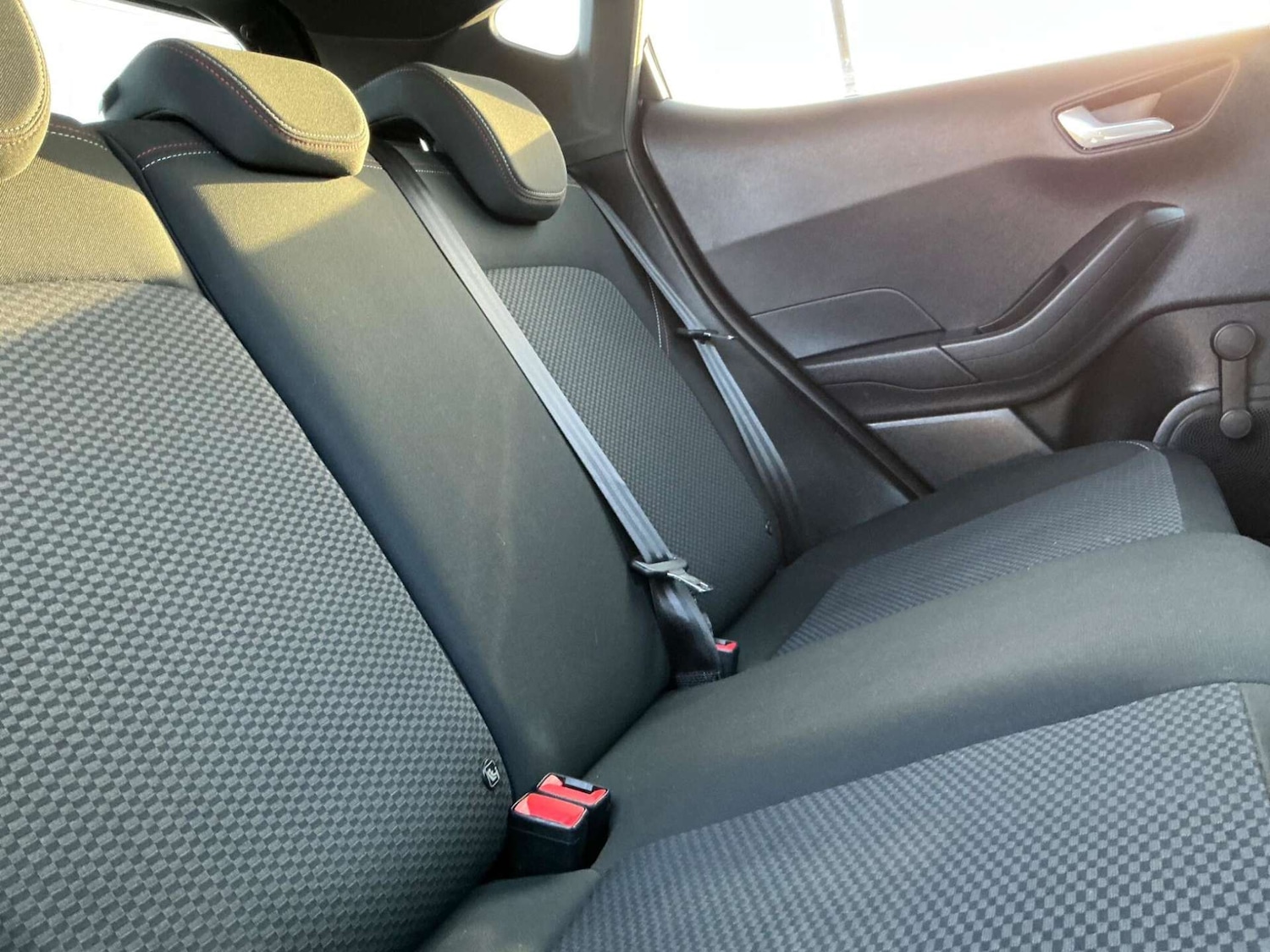 Used Ford Fiesta 2018 for sale - 76858854: Photo 15