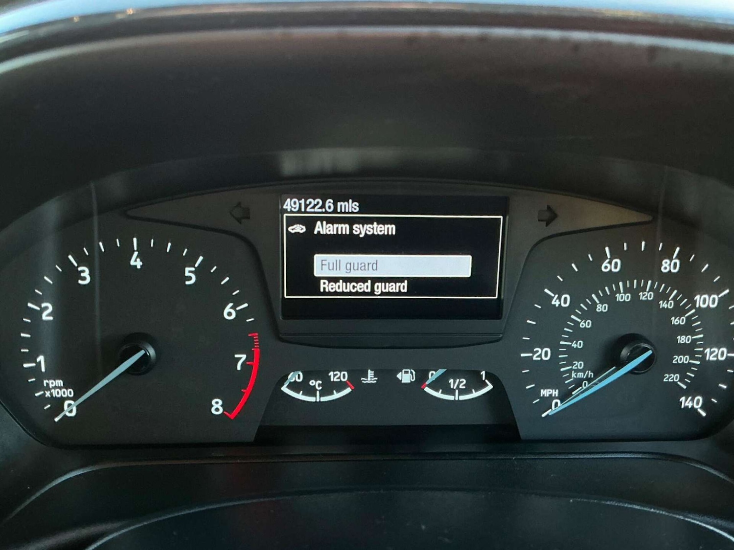 Used Ford Fiesta 2018 for sale - 76858854: Photo 2