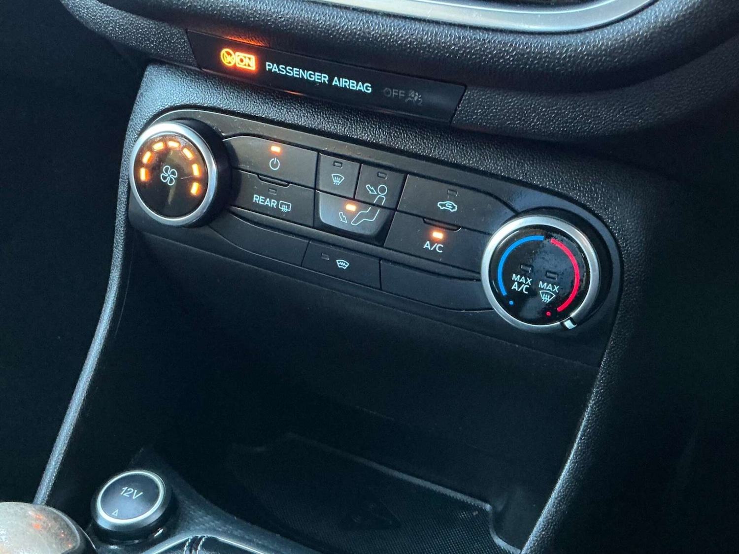 Used Ford Fiesta 2018 for sale - 76858854: Photo 46