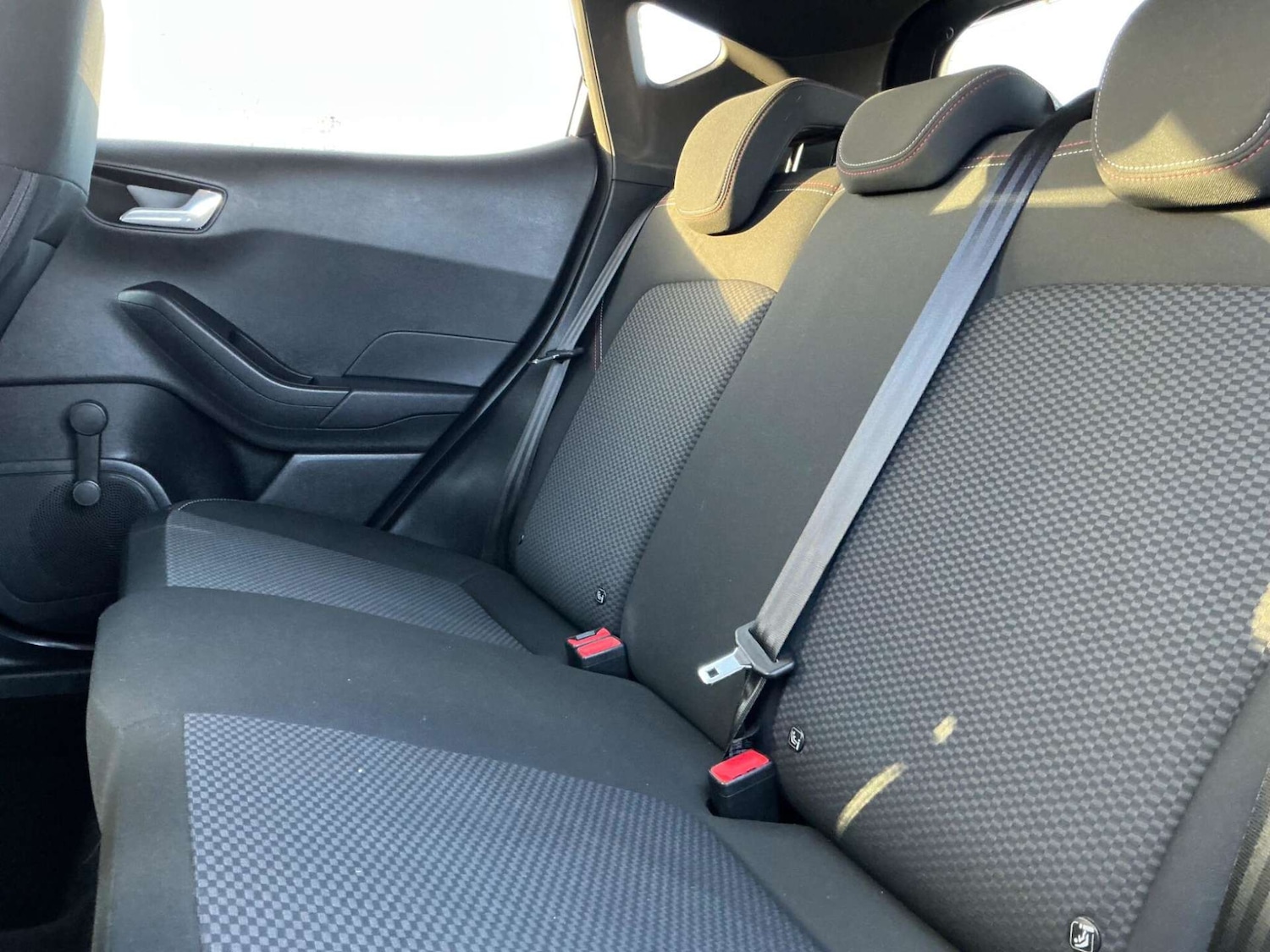 Used Ford Fiesta 2018 for sale - 76858854: Photo 7