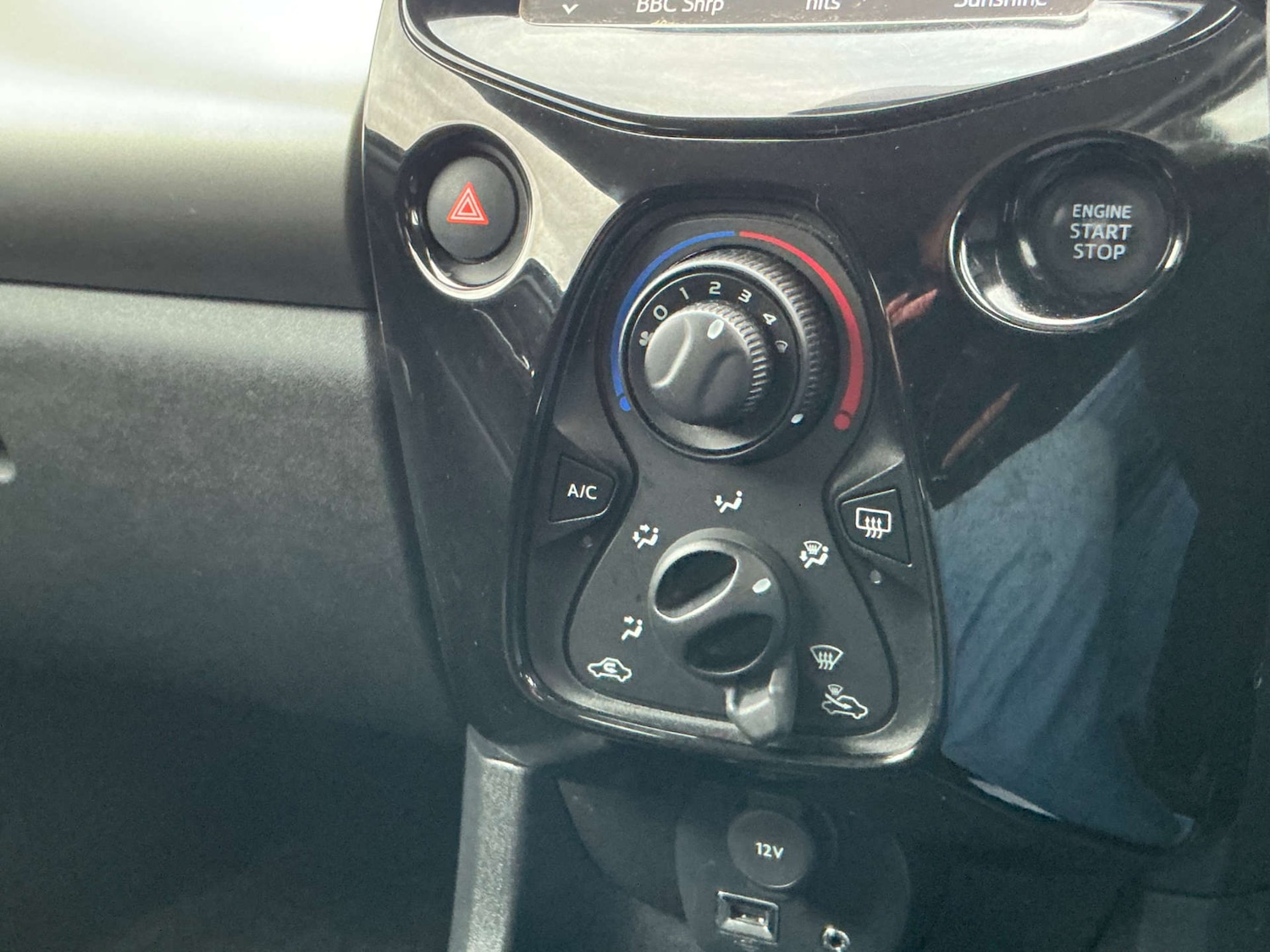 Used Peugeot 108 2015 for sale - 77349808: Photo 42