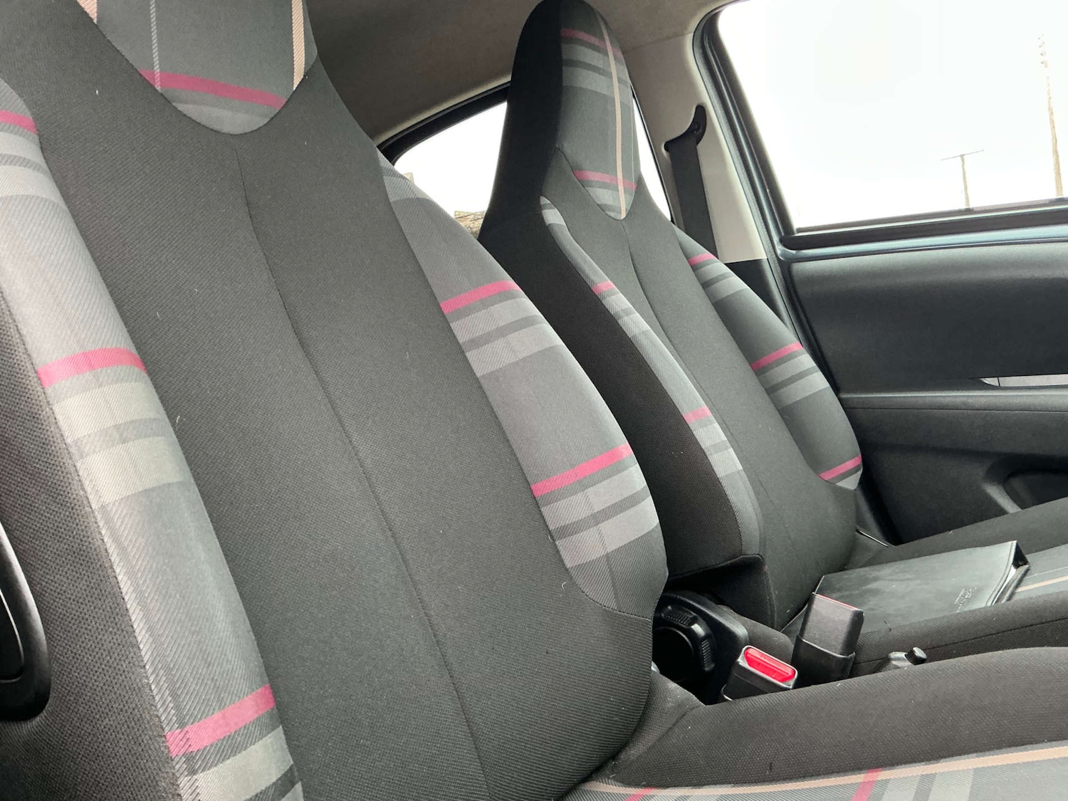 Used Peugeot 108 2015 for sale - 77349808: Photo 7