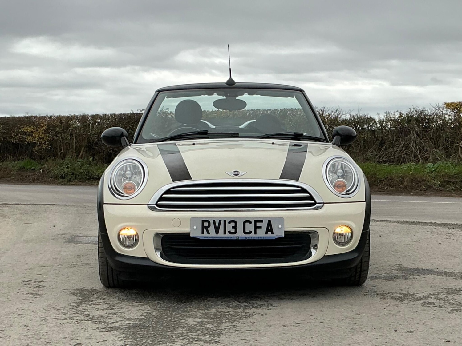 Used MINI Convertible 2013 for sale - 76513395: Photo 10