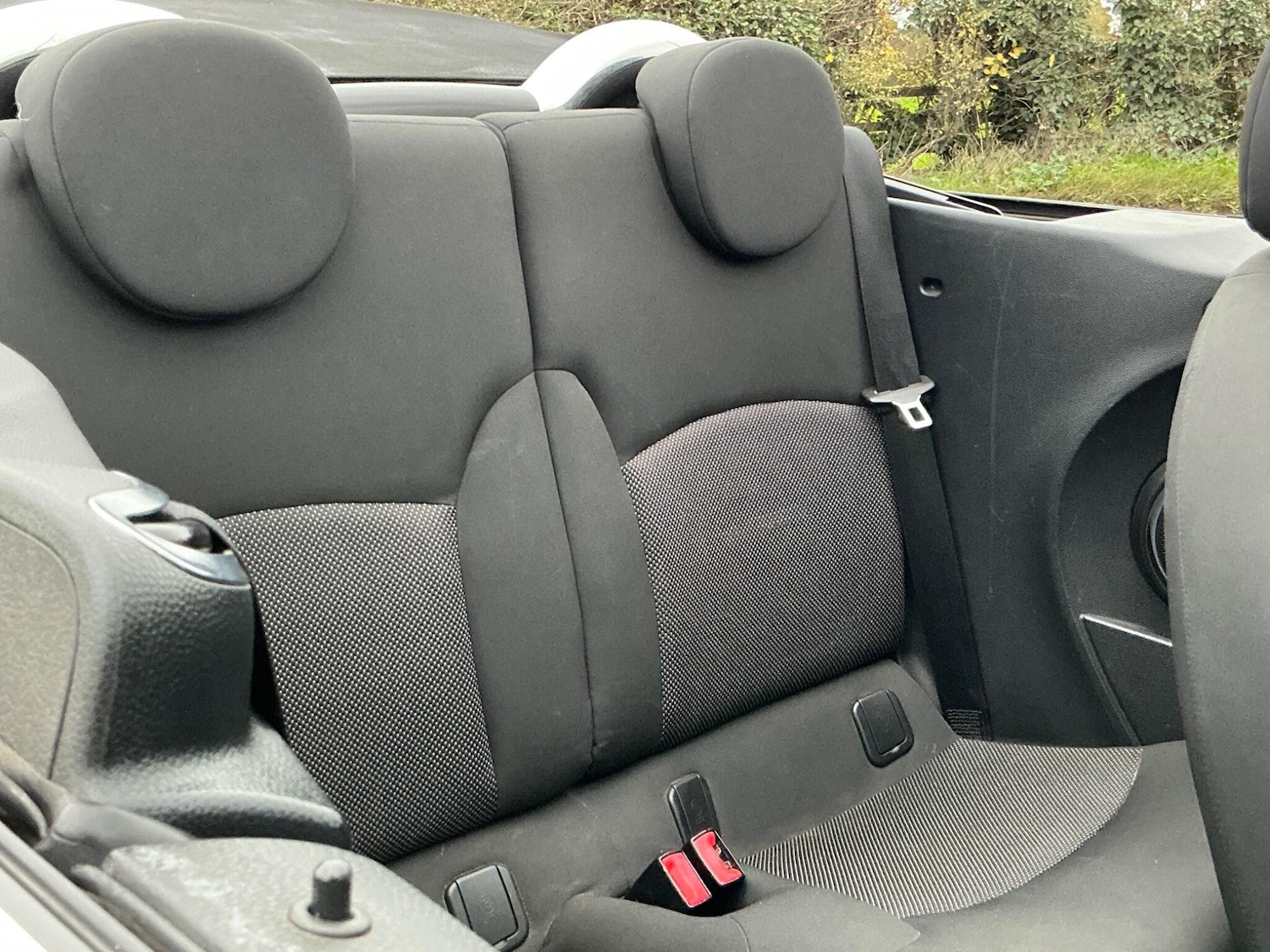 Used MINI Convertible 2013 for sale - 76513395: Photo 12