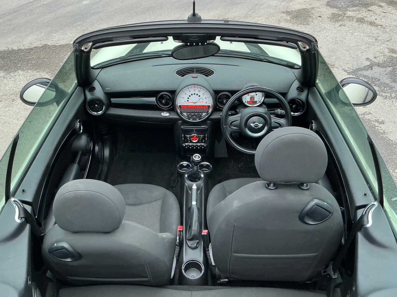 Used MINI Convertible 2013 for sale - 76513395: Photo 15