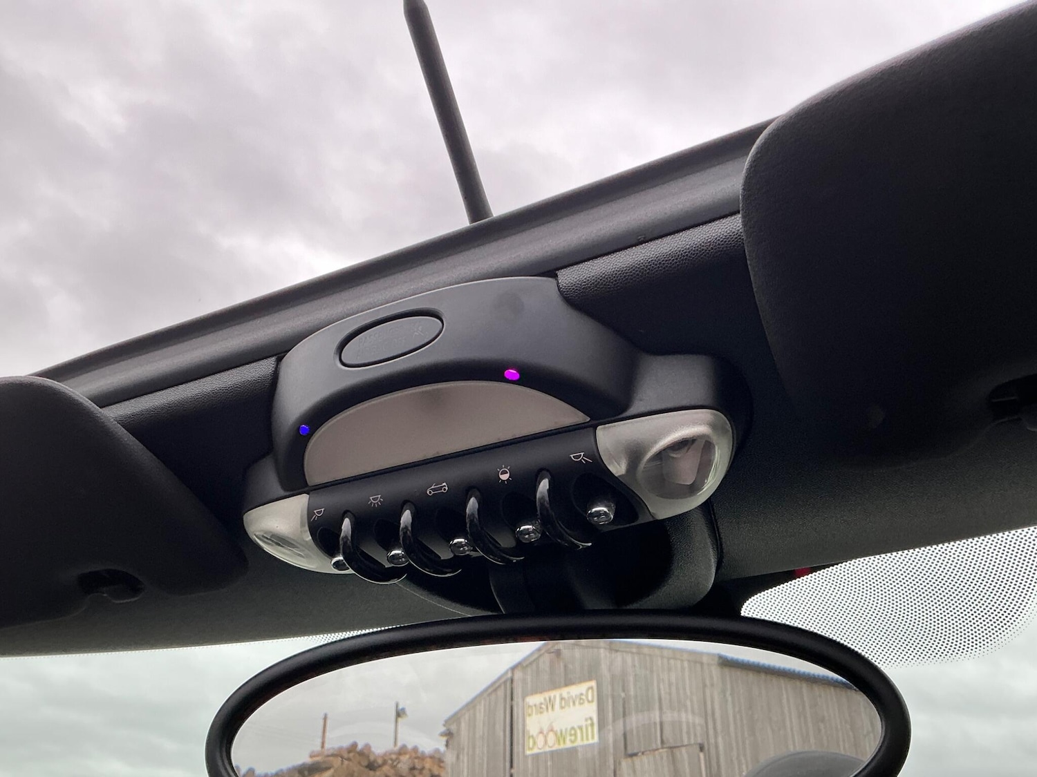 Used MINI Convertible 2013 for sale - 76513395: Photo 40