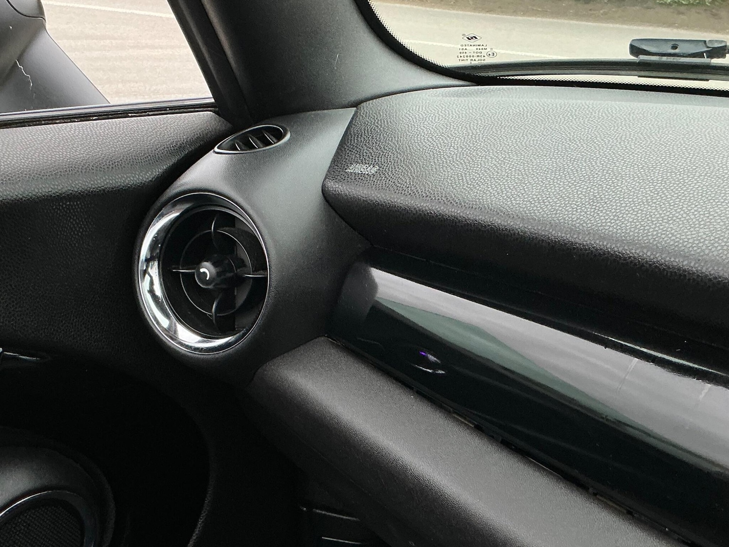 Used MINI Convertible 2013 for sale - 76513395: Photo 42