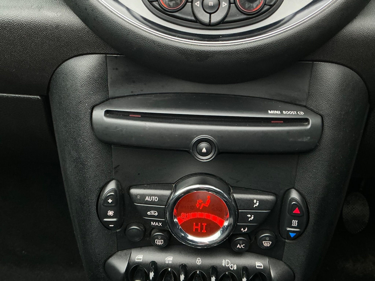 Used MINI Convertible 2013 for sale - 76513395: Photo 47