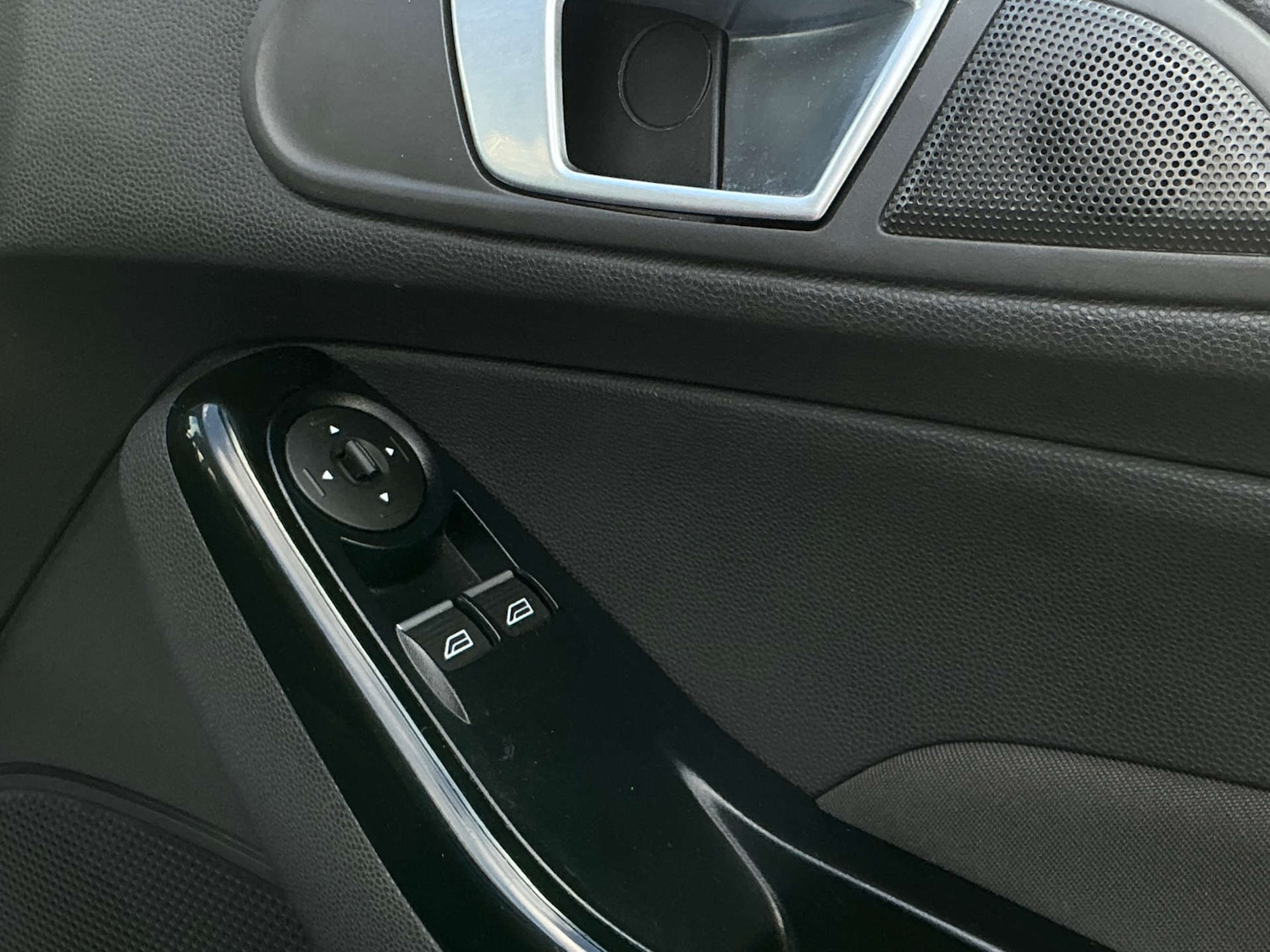 Used Ford Fiesta 2016 for sale - 77434654: Photo 12