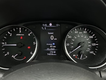 Used Nissan Qashqai 2018 for sale - 76200982: Photo