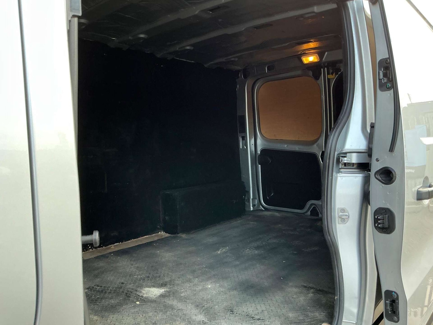 Used Renault Trafic 2021 for sale - 76858835: Photo 27